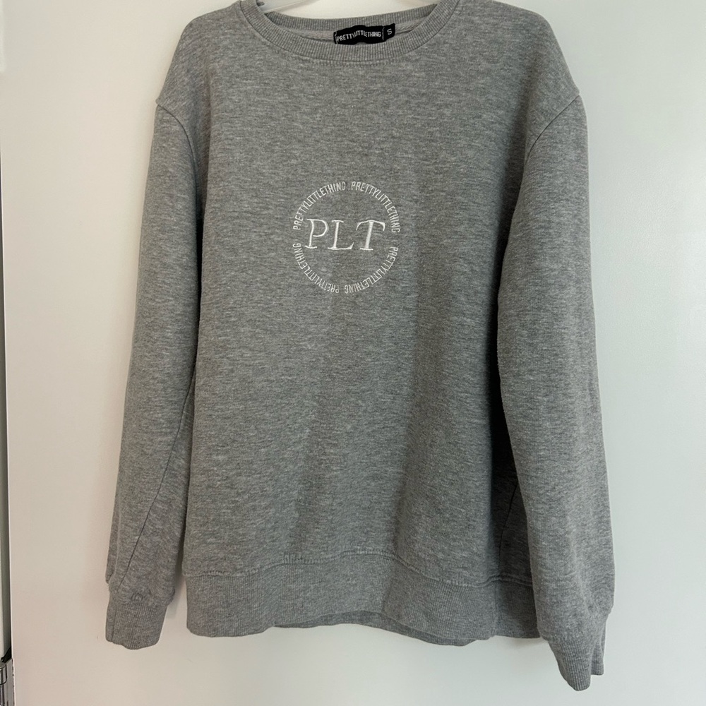 PrettyLittleThing Crewneck